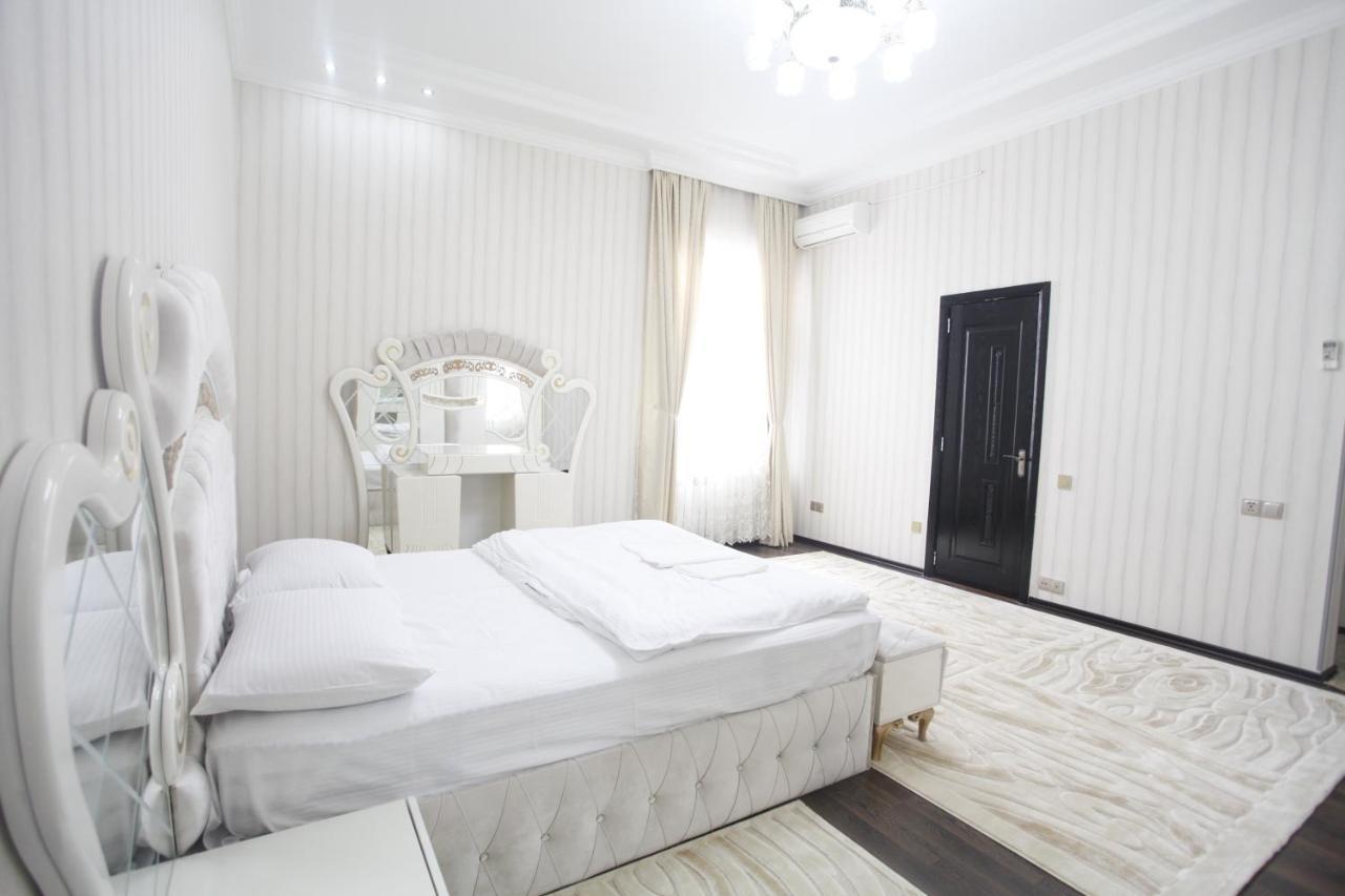 باكو 12-Bedroom Villa In Badamdar الغرفة الصورة